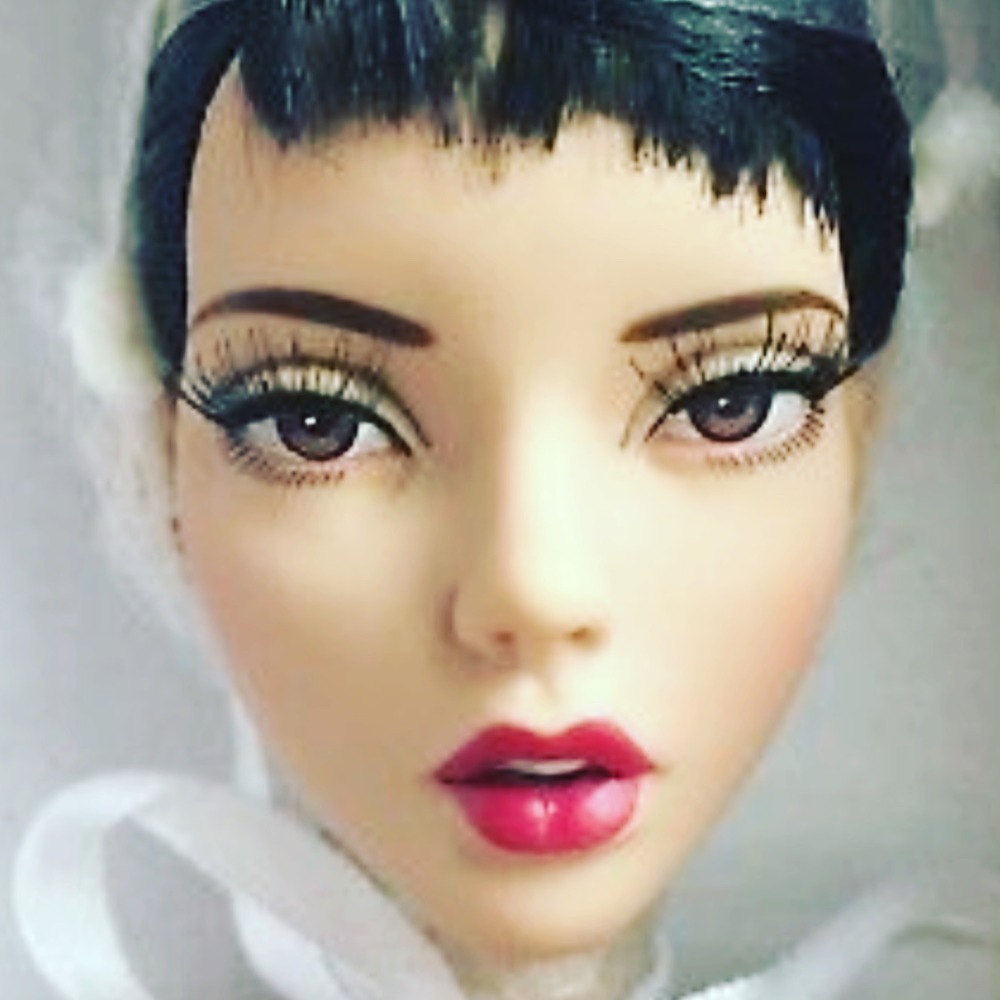 Meet your Posher, Aleta